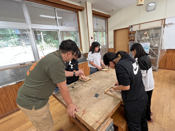 De27cb807266433cb110f315c0394e09