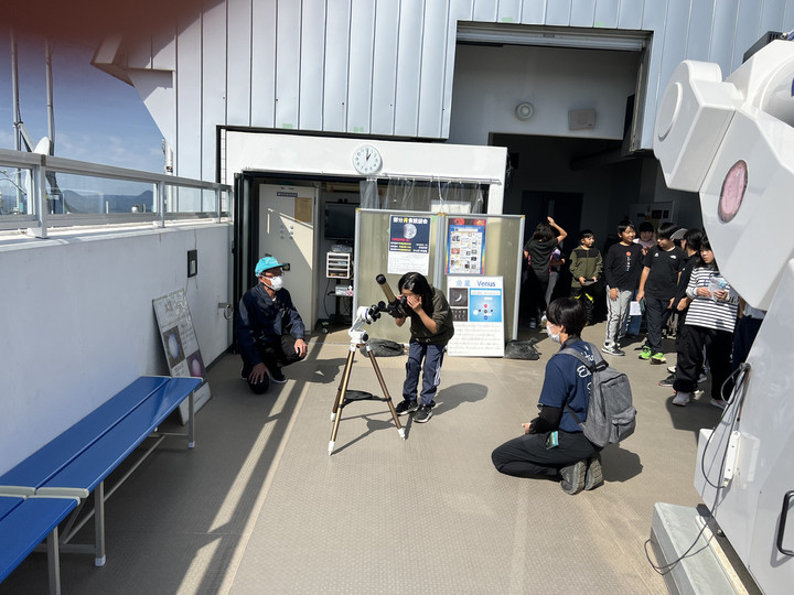 A03d920fd0ff429282fdadb5b1fb4254